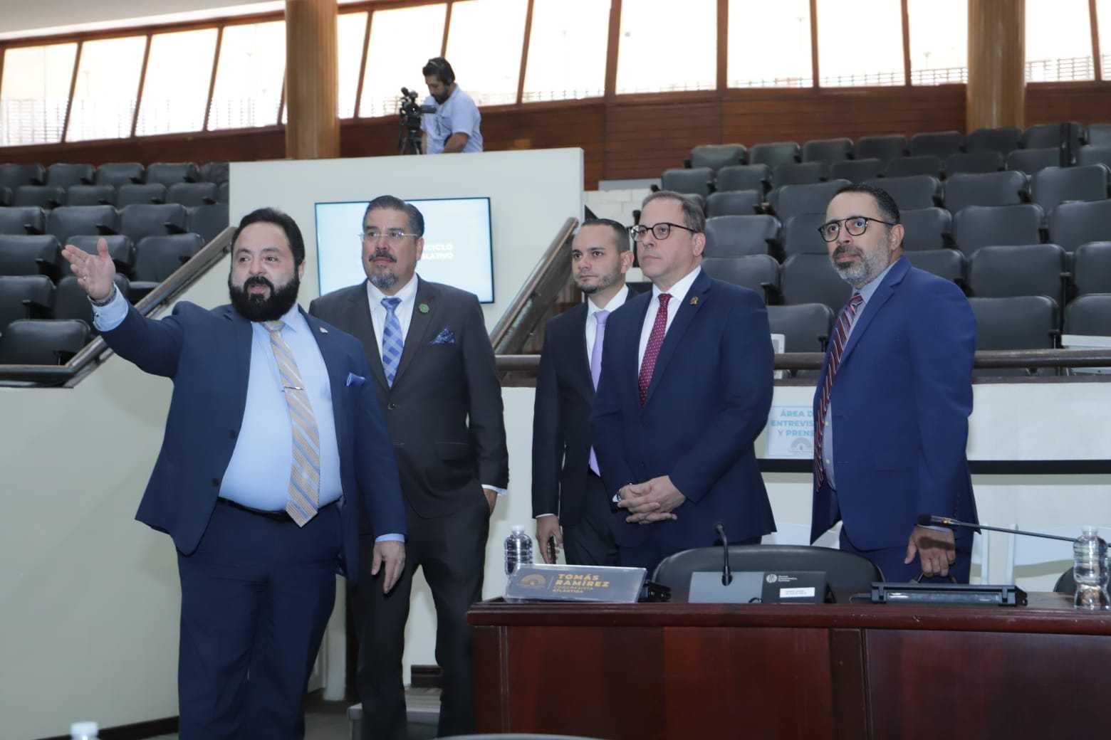 Presidente Redondo recibió al presidente de la Cámara de Representantes de Puerto Rico y al secretario ejecutivo de Foprel 